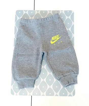 Jogging Nike Air - 6/9M