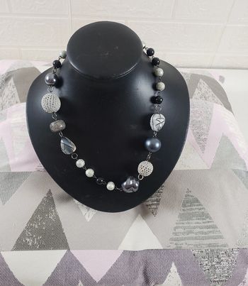 Joli collier perles