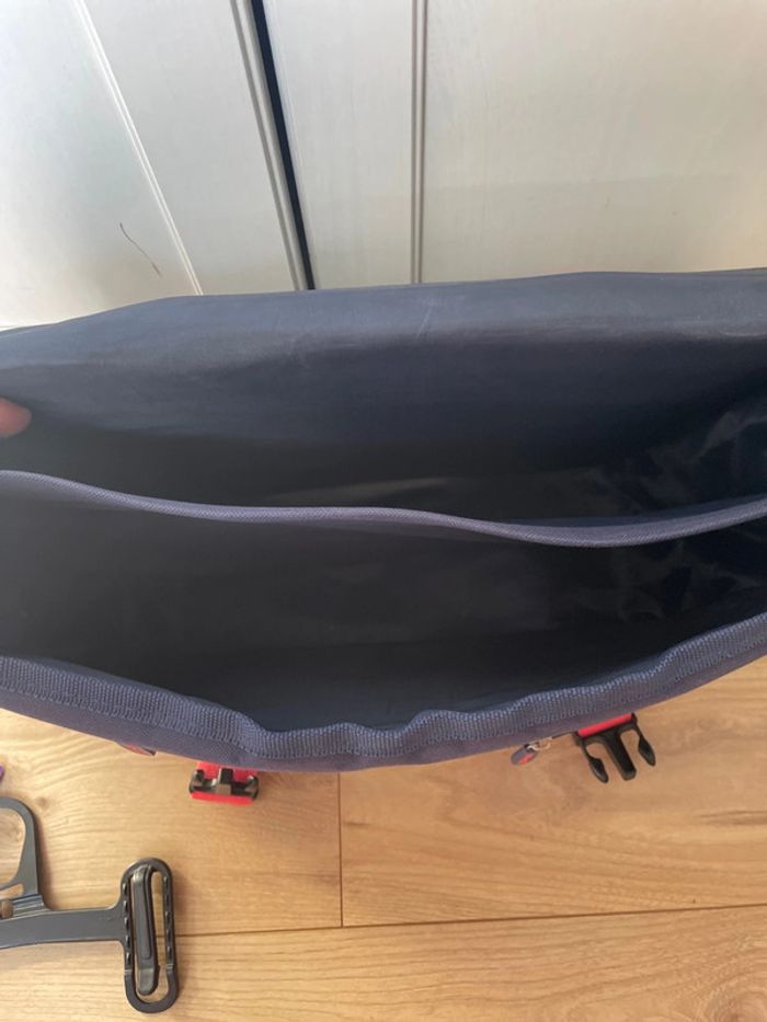 Cartable - photo numéro 4