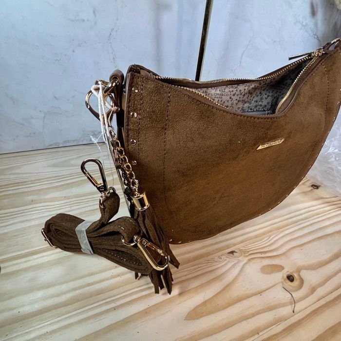 Sac bandoulière camel suédine chic rond idée cadeau neuf - photo numéro 5