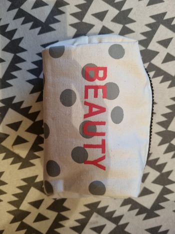 Petite pochette de rangement