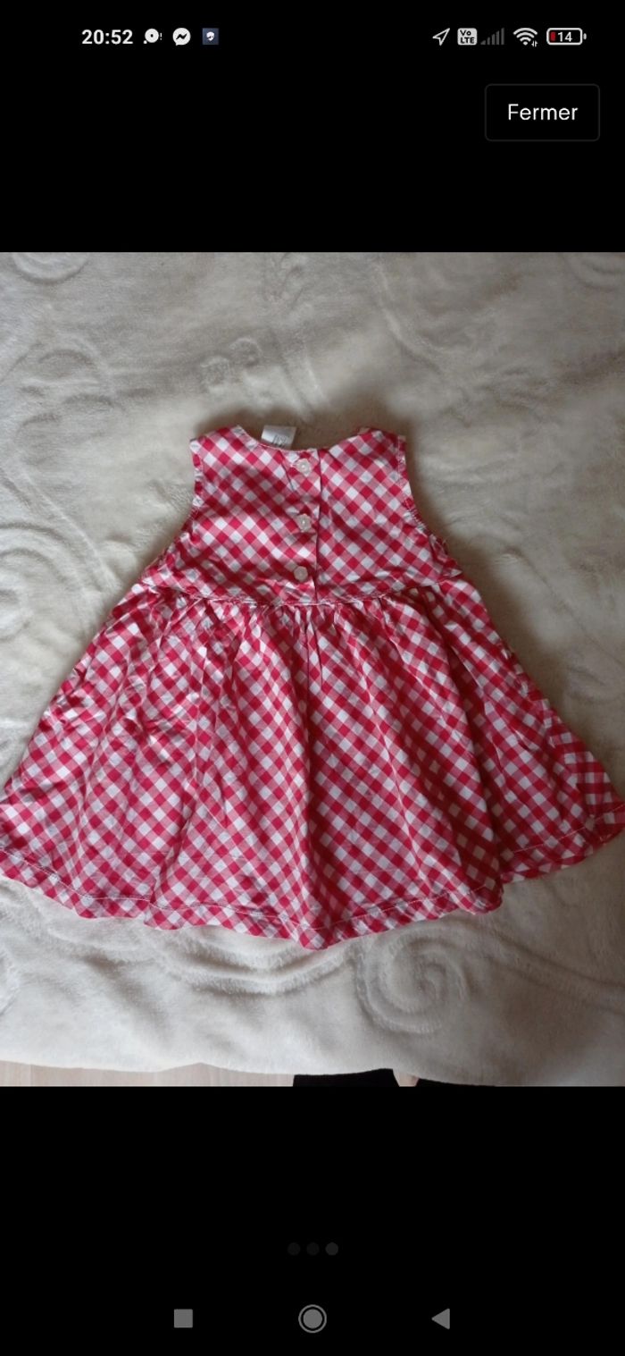 Très jolie robe - photo numéro 3