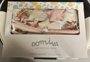Mobile musical domiva