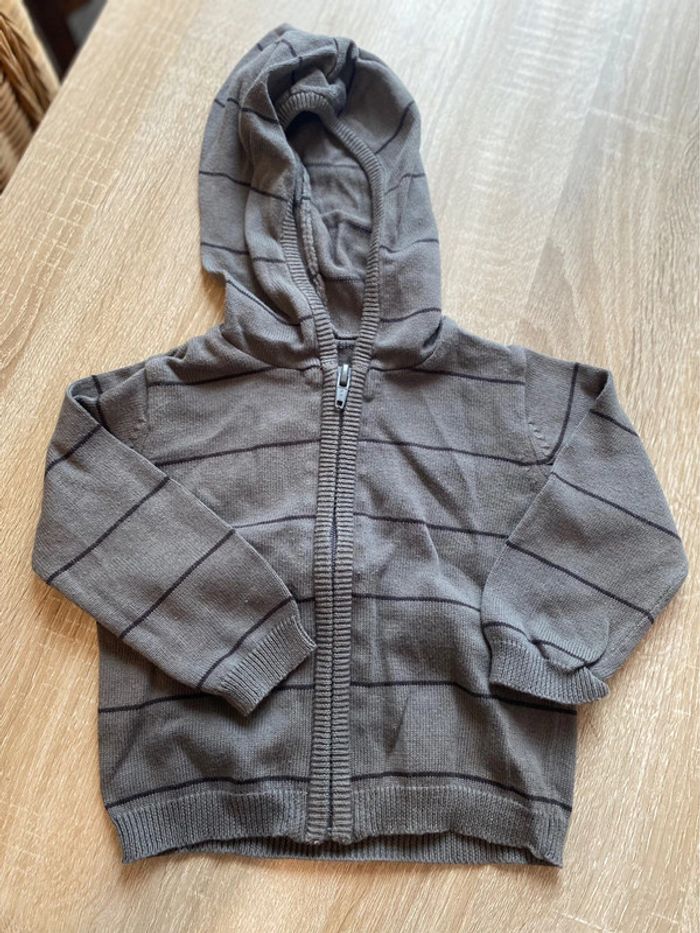 Lot 3 gilets/sweet 6 mois - photo numéro 4