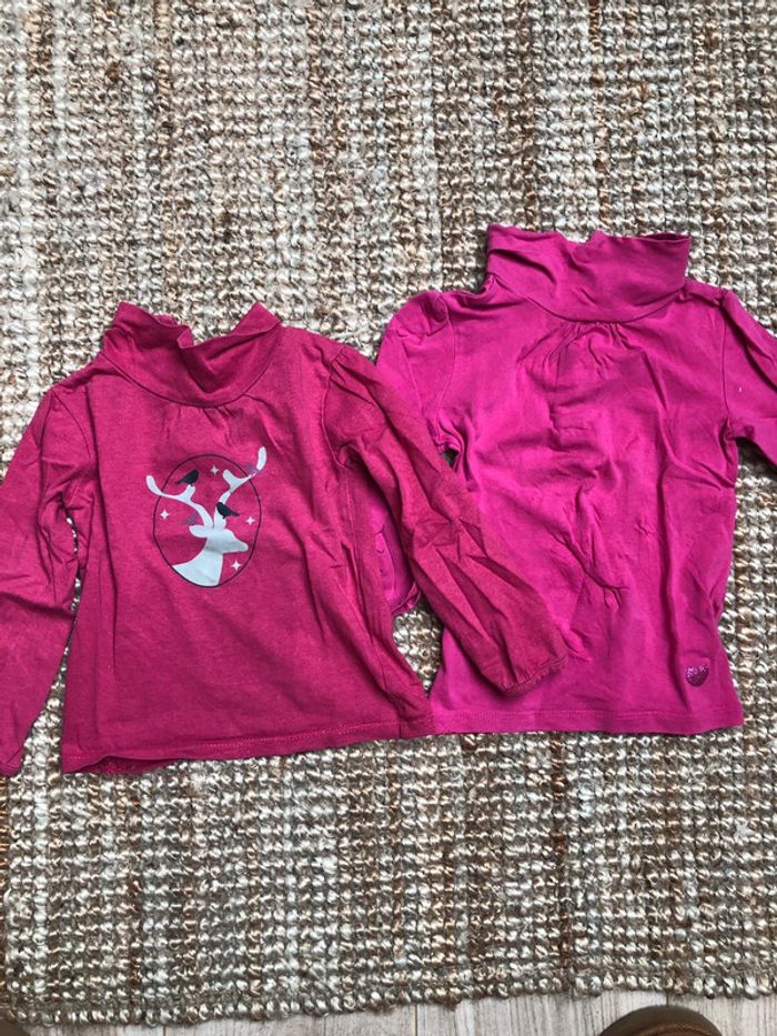 Lot deux tee-shirts col montant