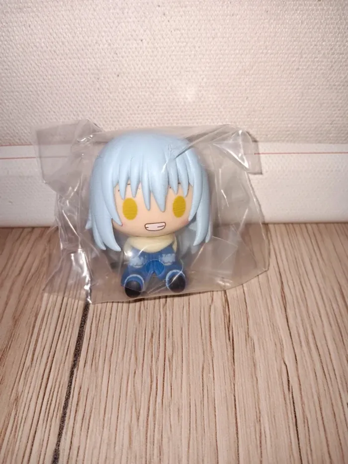 Petite figurine moi quand je me réincarne en slime  tensura rimura