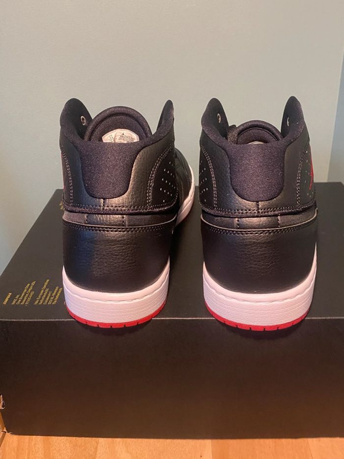 Jordan original taille 47,5 - photo numéro 5