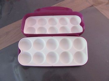 BOITE A OEUFS TUPPERWARE