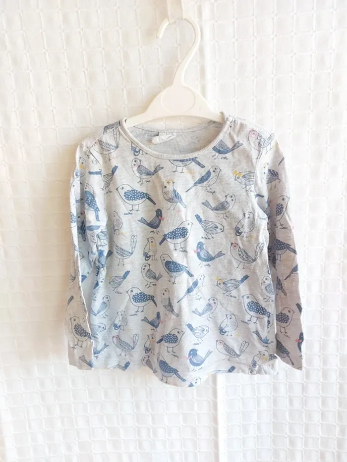 Tee-shirt manches longues 92cms => 24 / 36 mois H&M - photo numéro 1
