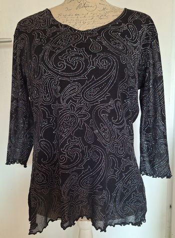 Tee-shirt manches 3/4 à strass brillants