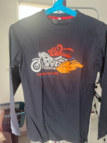 TEE shirt