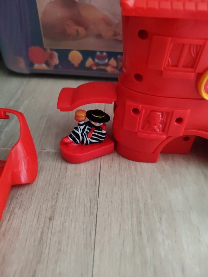 Set Ronald shoe McDonald's - photo numéro 2