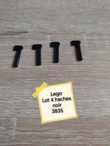 Lego lot 4 haches noir 3835