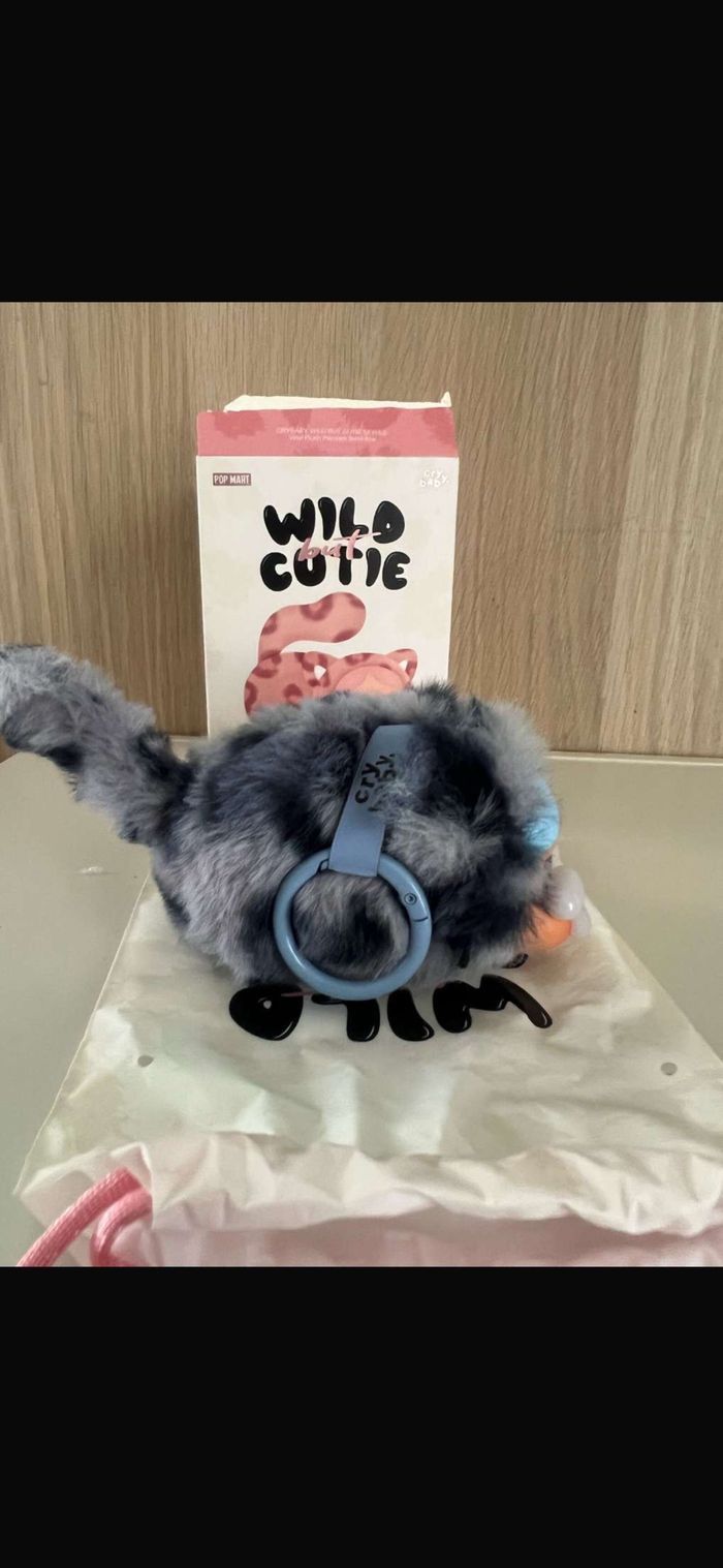 Crybaby denim cutie popmart - photo numéro 2