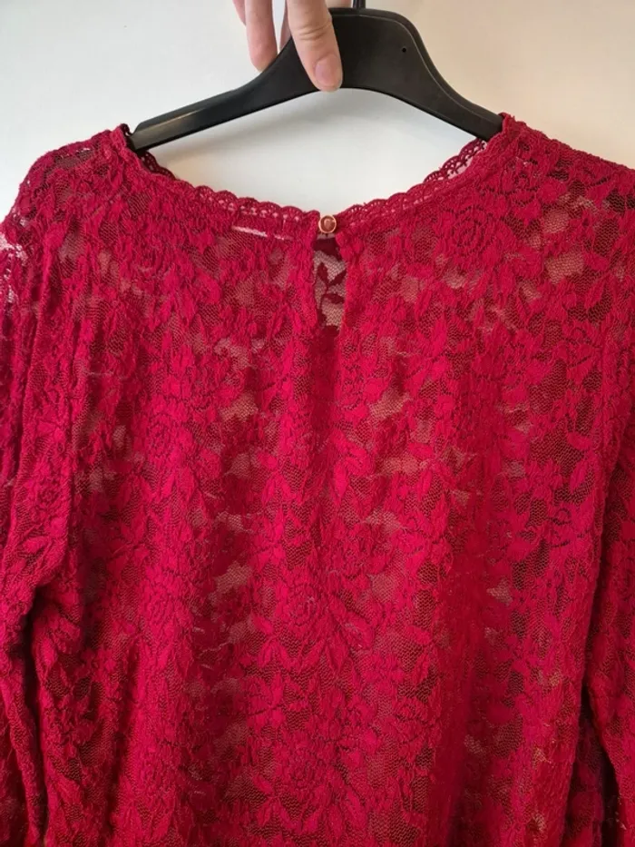 Blouse rouge bordeaux à dentelle - photo numéro 4