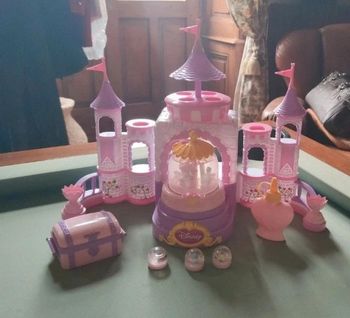 Glitzi globe château Disney Princesses