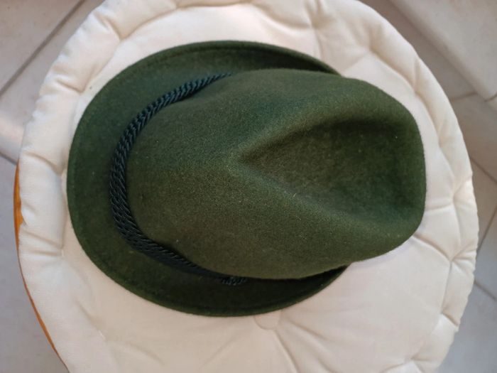 Chapeau de chasse vert foncé type tyrolien - photo numéro 2