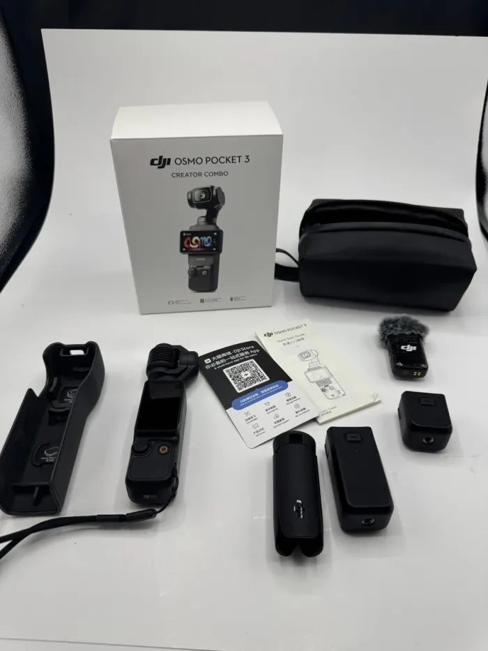 DJI Osmo Pocket Stabilisateur 3 Axes et Caméra Portable 4K Créateur Combo en parfait état
