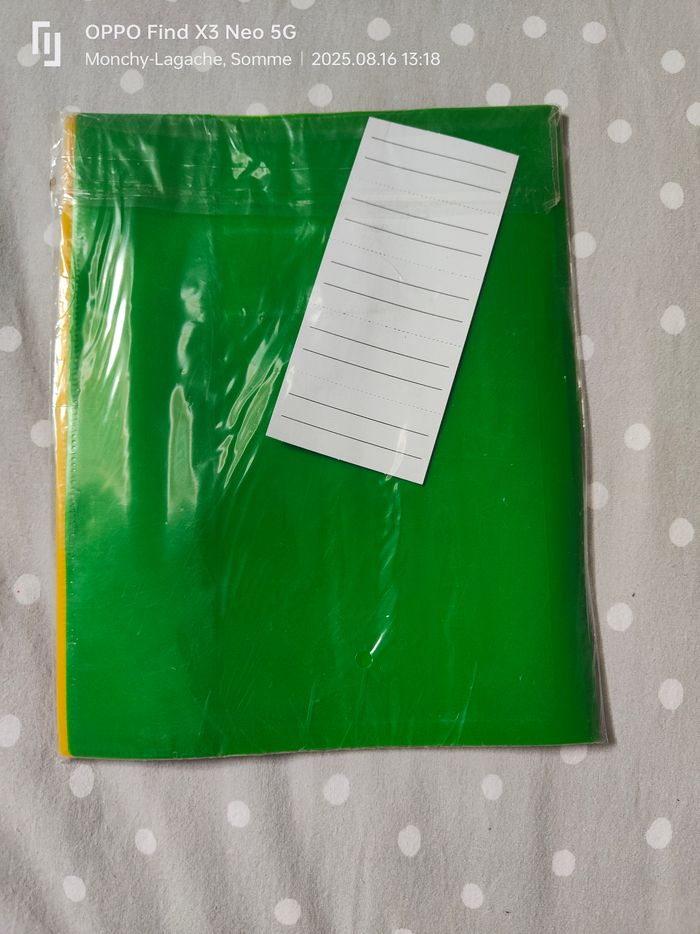 5 protège-cahiers17x22cm plastique avec marquage pages intégré et étiquette  Neuf  Réduction jusqu'à -70% - photo numéro 3