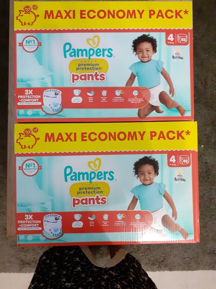 Couches Pampers premium/pants