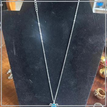 Collier pendentif tortue
