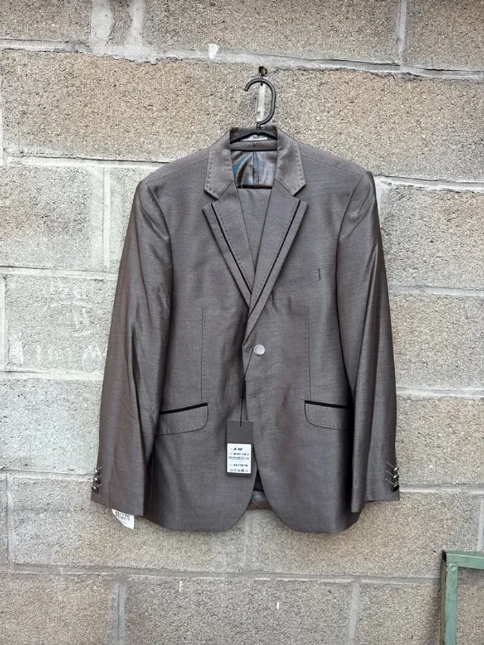 Veste et pantalon de costume homme taille 44 neuf