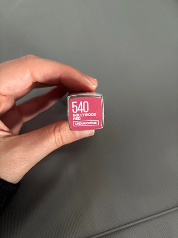 rouge à lèvre neuf