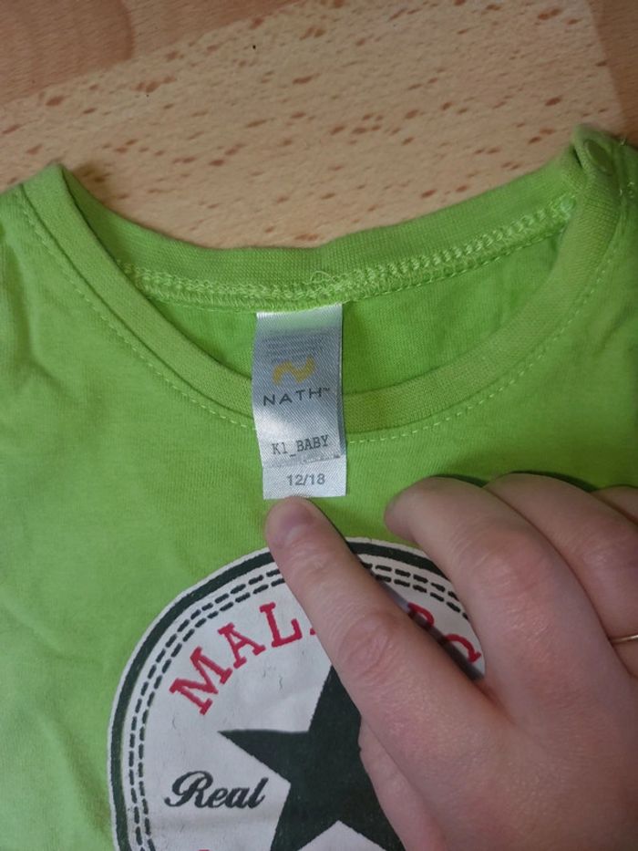 T shirt vert - photo numéro 2