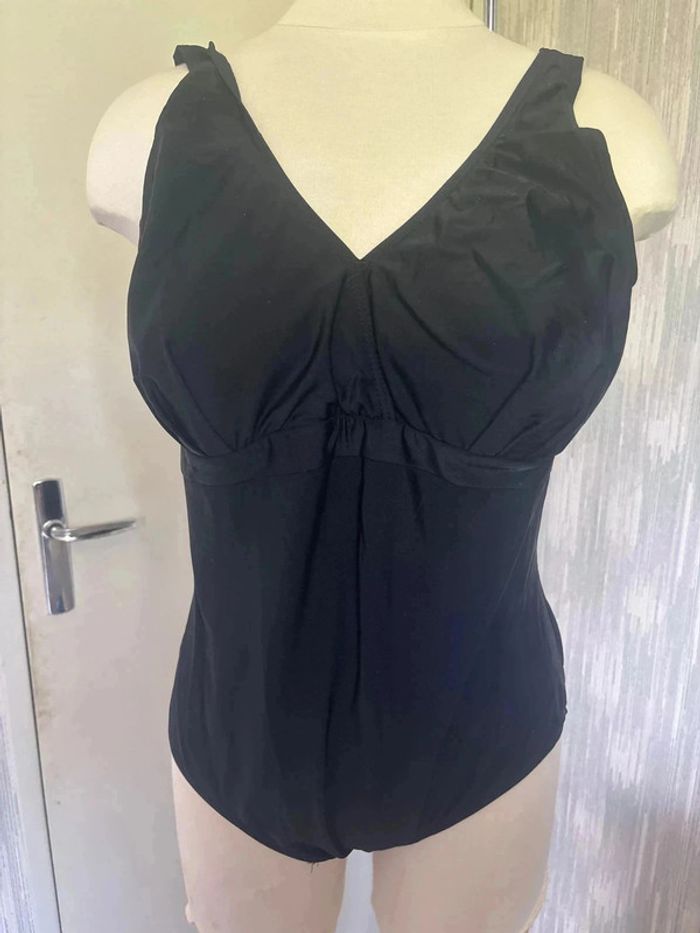Maillot de bain 1 pièce taille 52 marque lagon bleu neuf • - photo numéro 2