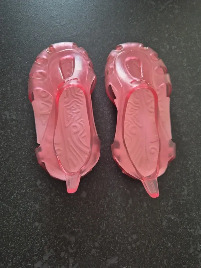 Chaussures aquatique fille taille 22 decathlon - photo numéro 3