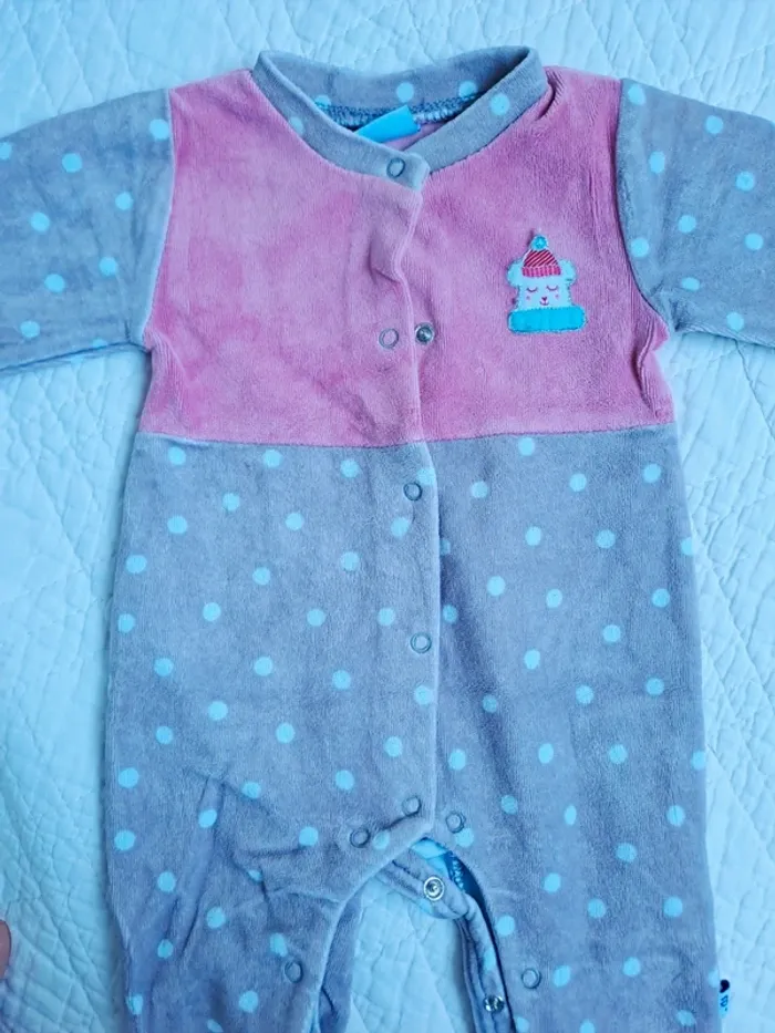 Lot 6 pyjama velours - 3 mois - photo numéro 11
