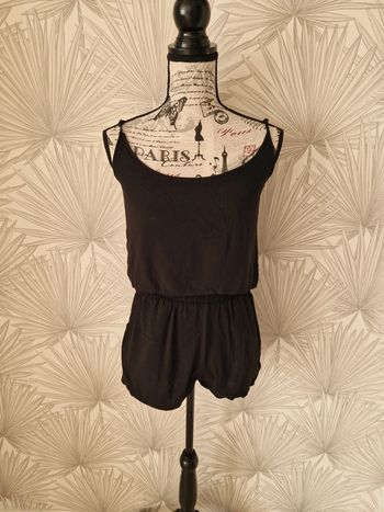 Jolie combishort taille 36