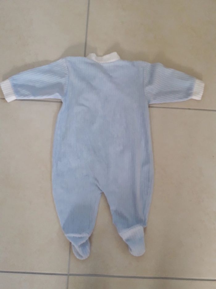 Pyjama 1 pièce velours 3 mois - photo numéro 2
