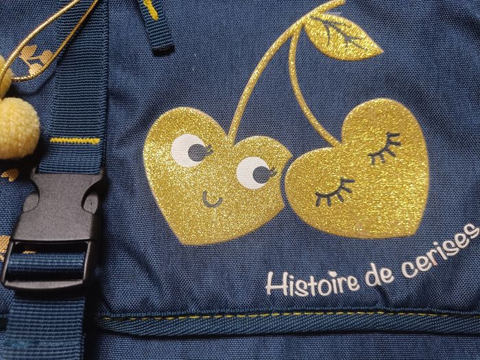 Cartable neuf - photo numéro 2