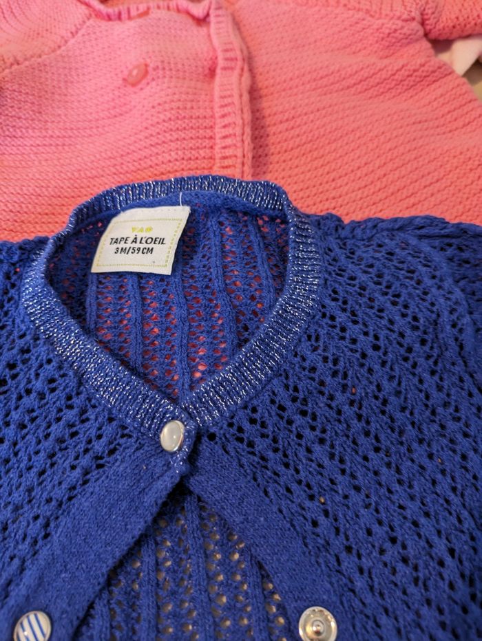 Gilets 3 mois - photo numéro 3