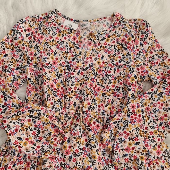 Neuve (non portée)🏷🩷🩷🤩😍 superbe robe 8 ans fille 😍🤩🩷🩷 - photo numéro 2