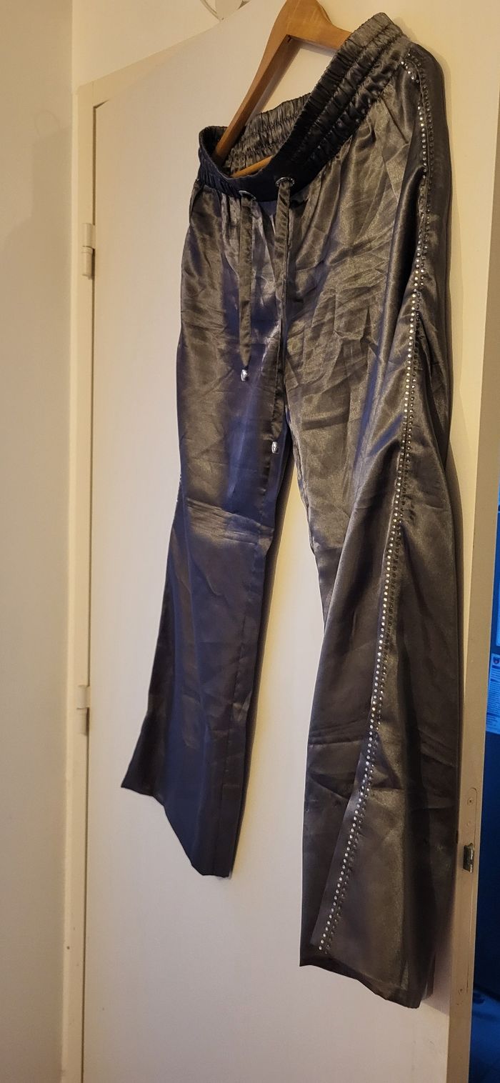 Pantalon argenté - photo numéro 2