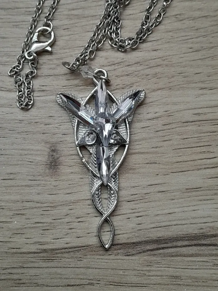 Collier avec pendentif Arwen, Etoile du soir, le Seigneur des Anneaux - photo numéro 2