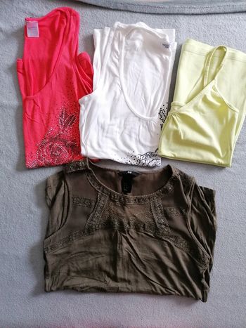 Lot de débardeurs taille XS