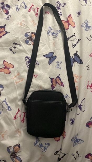 Sacoche noir Lacoste 