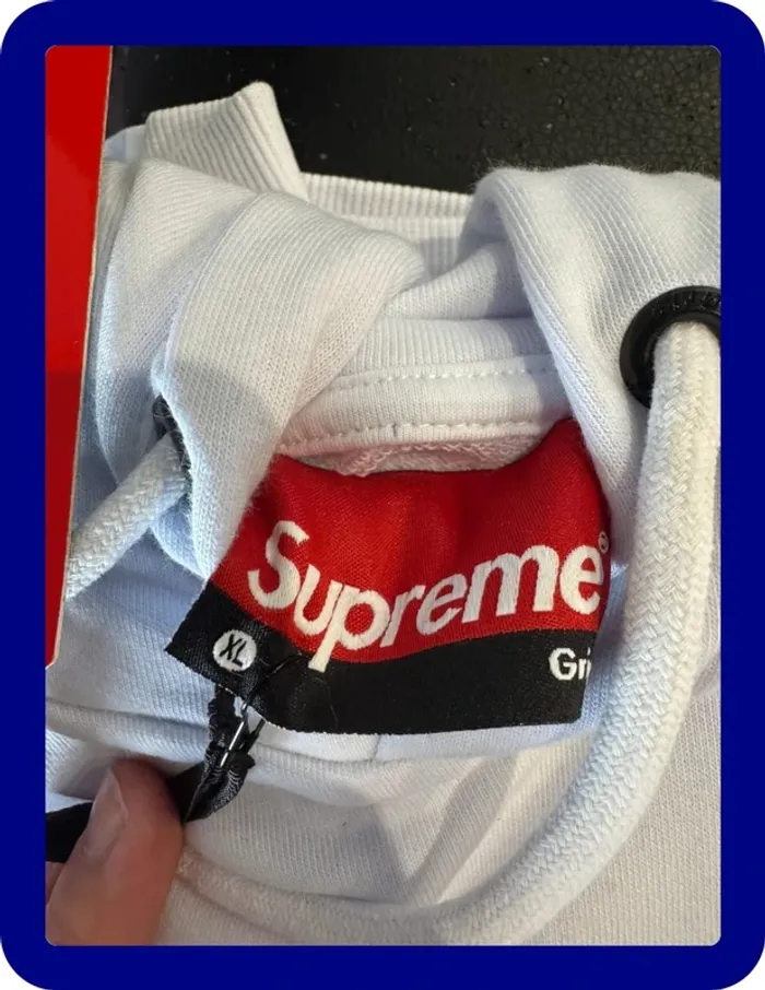 Pull / Sweat Supreme blanc Taille XL - photo numéro 8