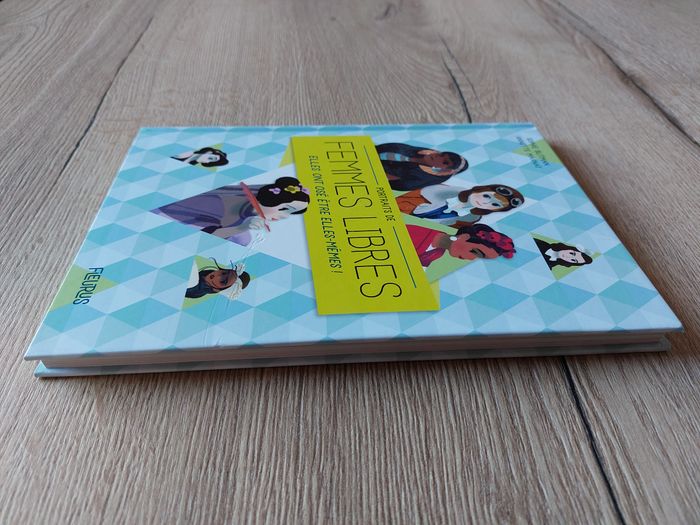 Livre "Portraits de femmes libres" Fleurus - photo numéro 5