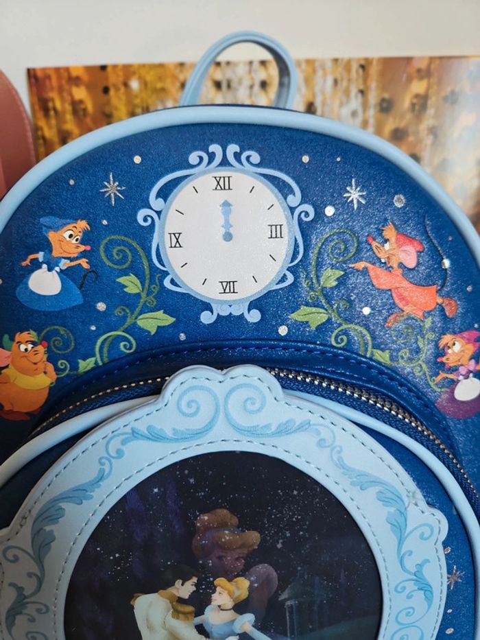 Loungefly Cendrillon <3 - photo numéro 4