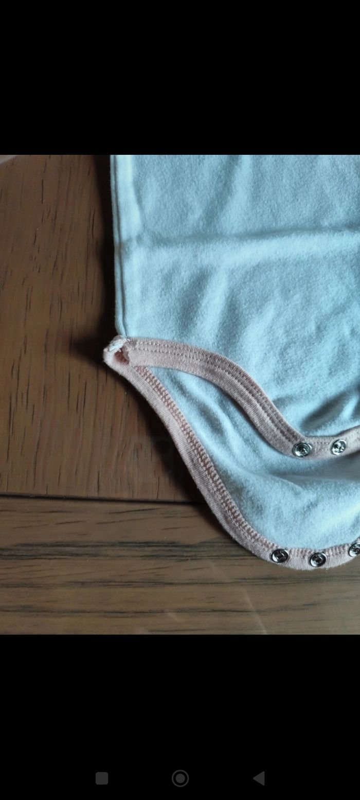 Lot de 4 bodies manches longues 3 mois - photo numéro 6