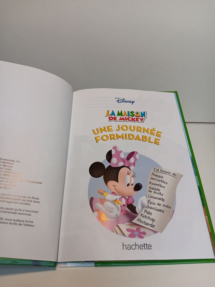 Livre Disney club du livre La maison de Mickey une journée formidable - photo numéro 4
