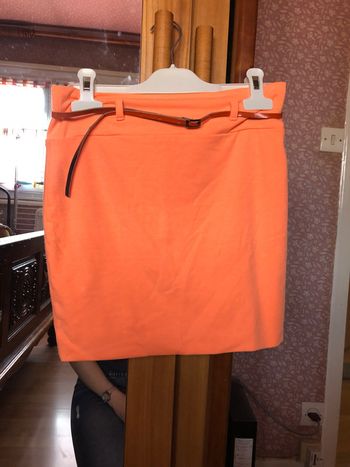 Jupe orange avec ceinture, taille S, marque Mim.