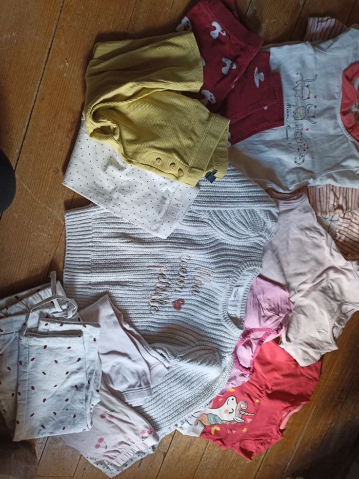 Gros lot de vêtements - photo numéro 5