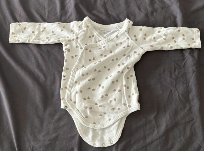 7 bodys taille 6 mois - photo numéro 8
