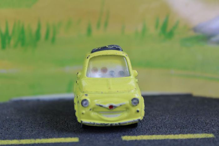 Disney Pixar cars Luigi - photo numéro 8