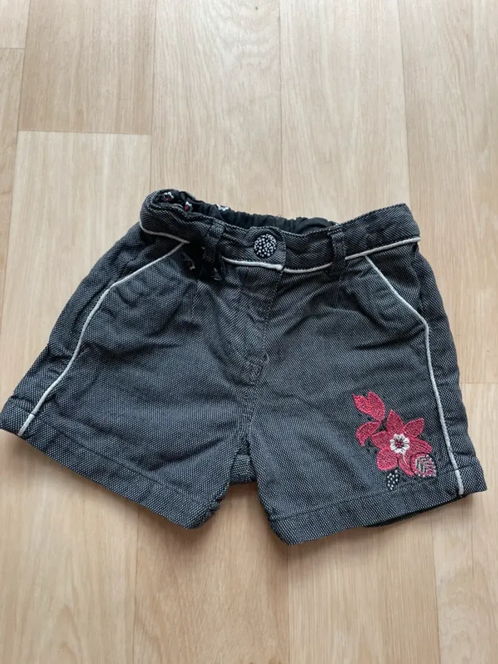 1 jupe + 1 short bébé fille 3 ans - photo numéro 4